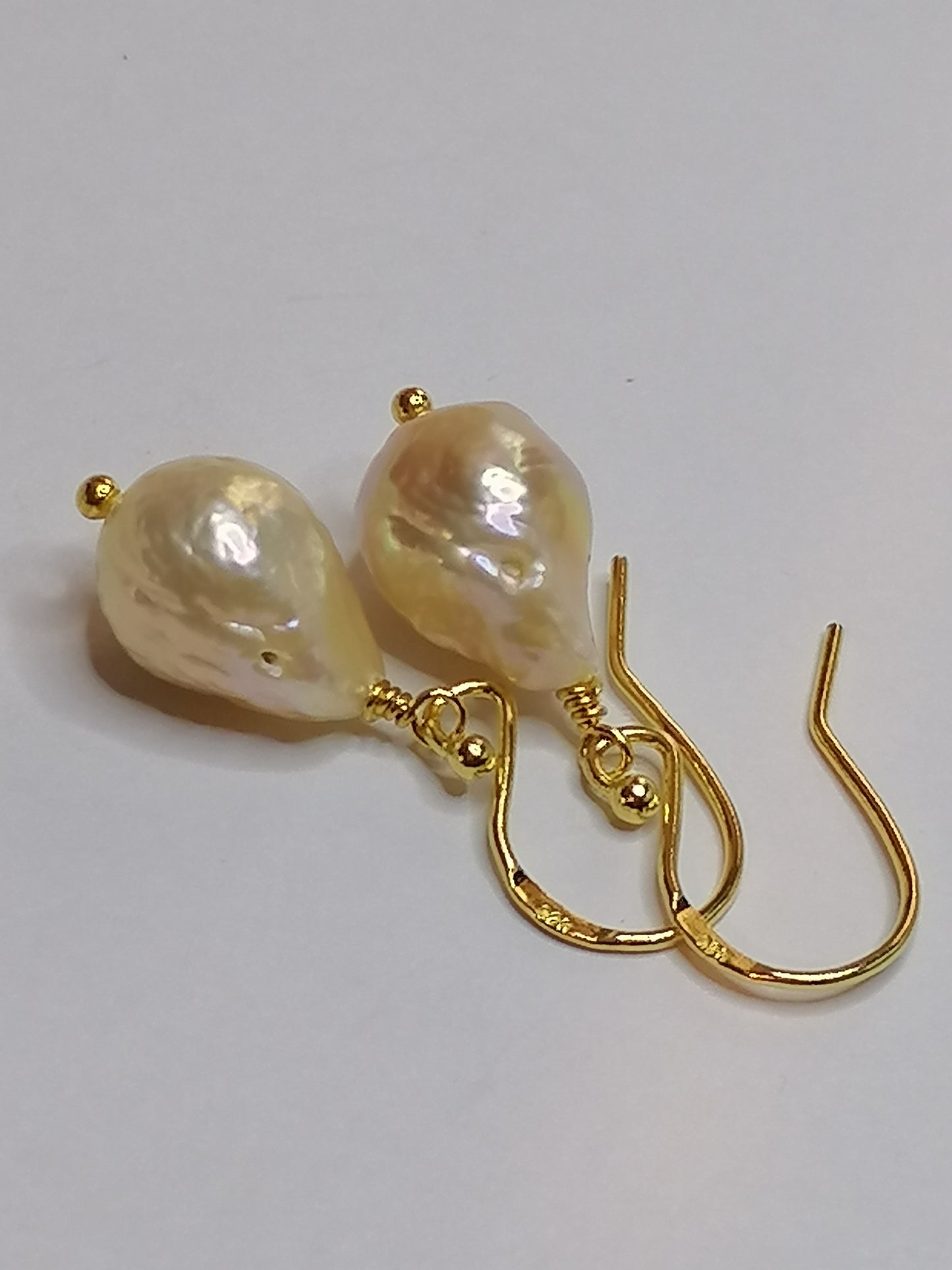 24ct Gold Vermeil 925 Sterling silver Cultured Freshwater Kasumi Pearl Earrings 902