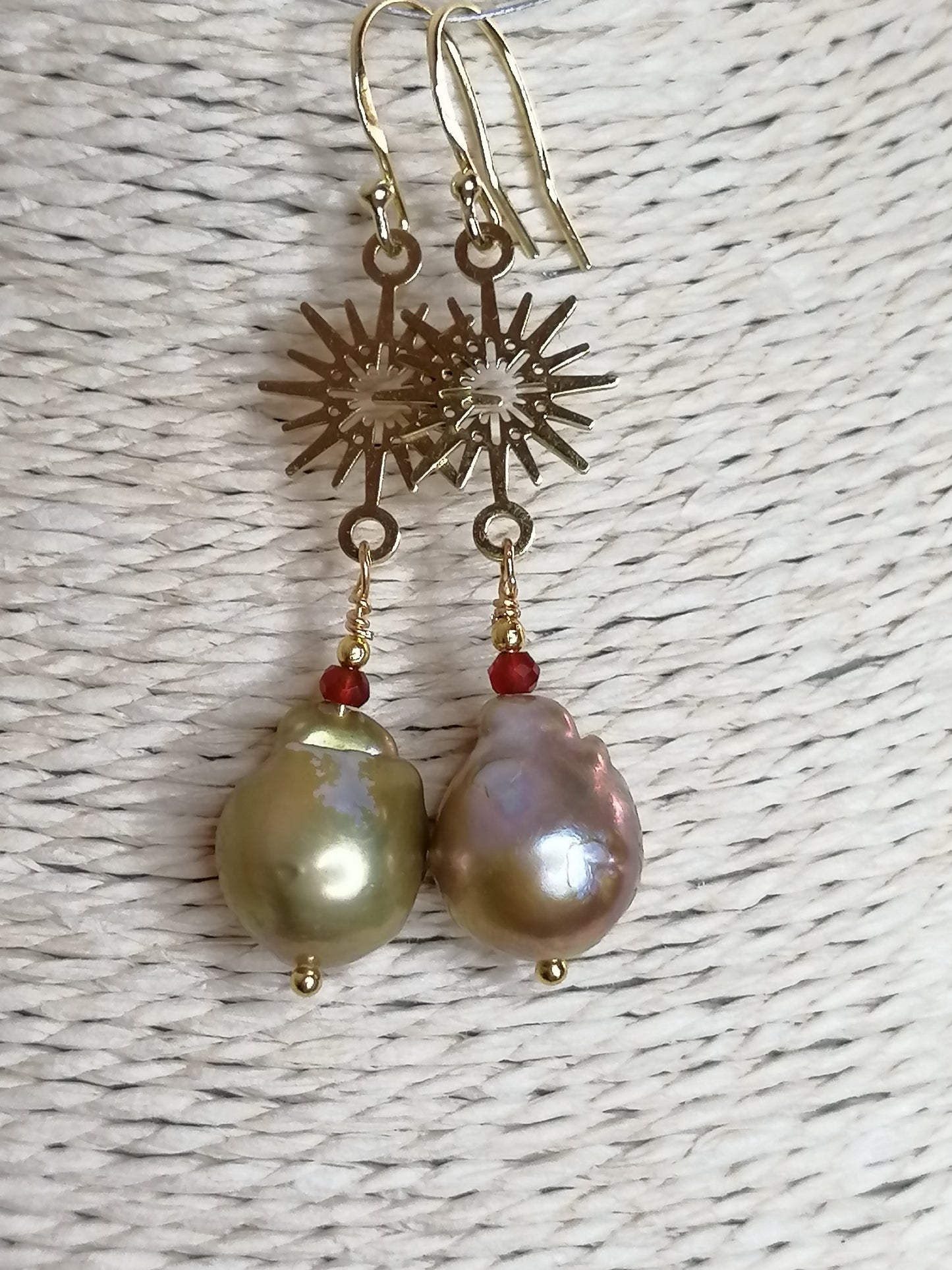 24ct Gold Vermeil 925 Sterling silver Cultured Freshwater Kasumi Pearl earrings Sunburst with Raw Ruby 832