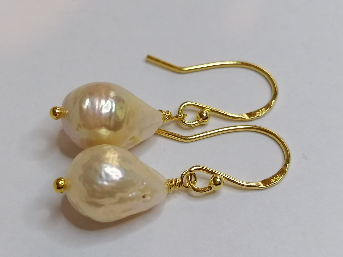 24ct Gold Vermeil 925 Sterling silver Cultured Freshwater Kasumi Pearl Earrings 902