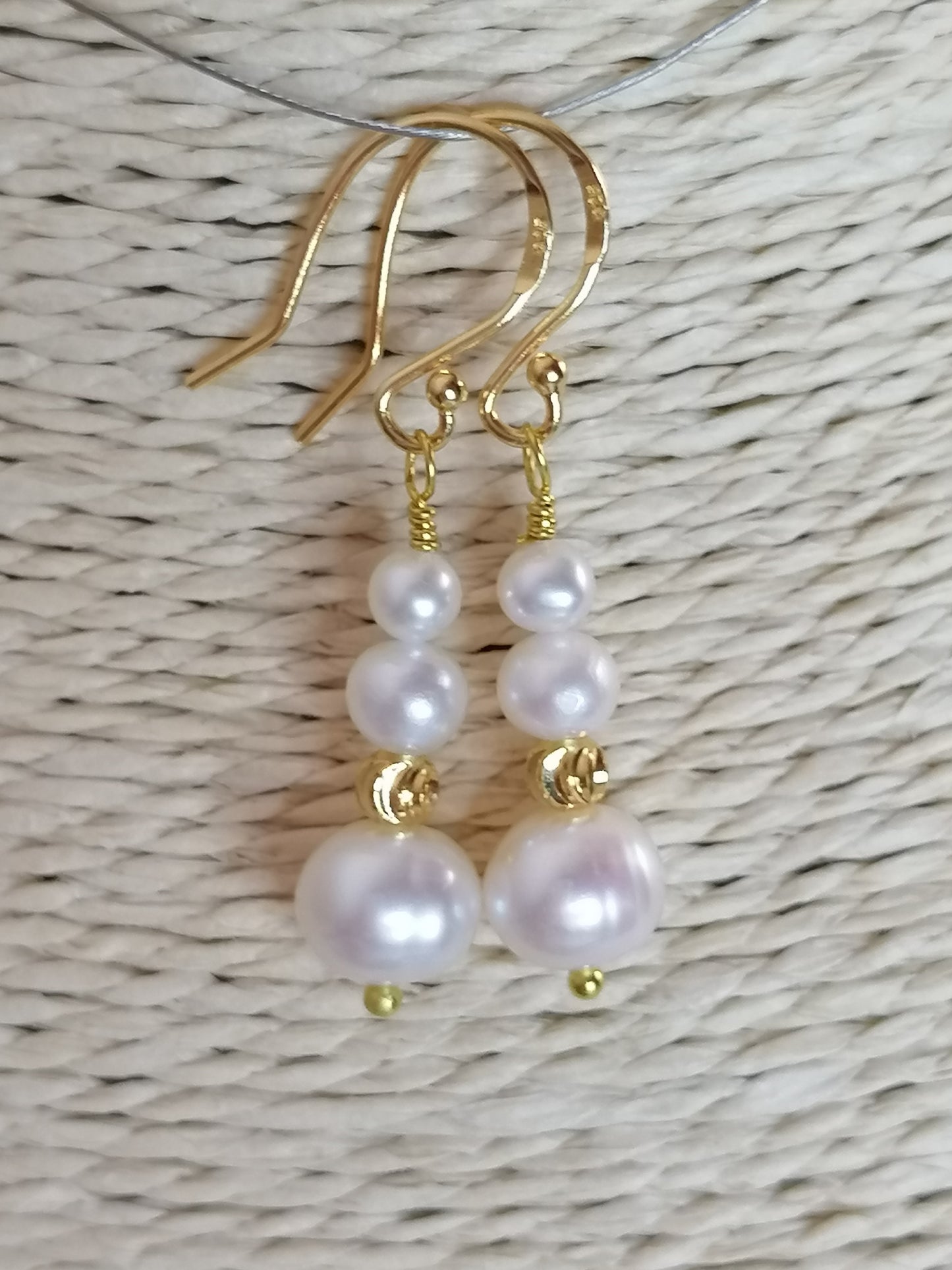 24ct Gold Vermeil 925 Sterling silver Cultured Freshwater Pearl Earrings Graduated 527