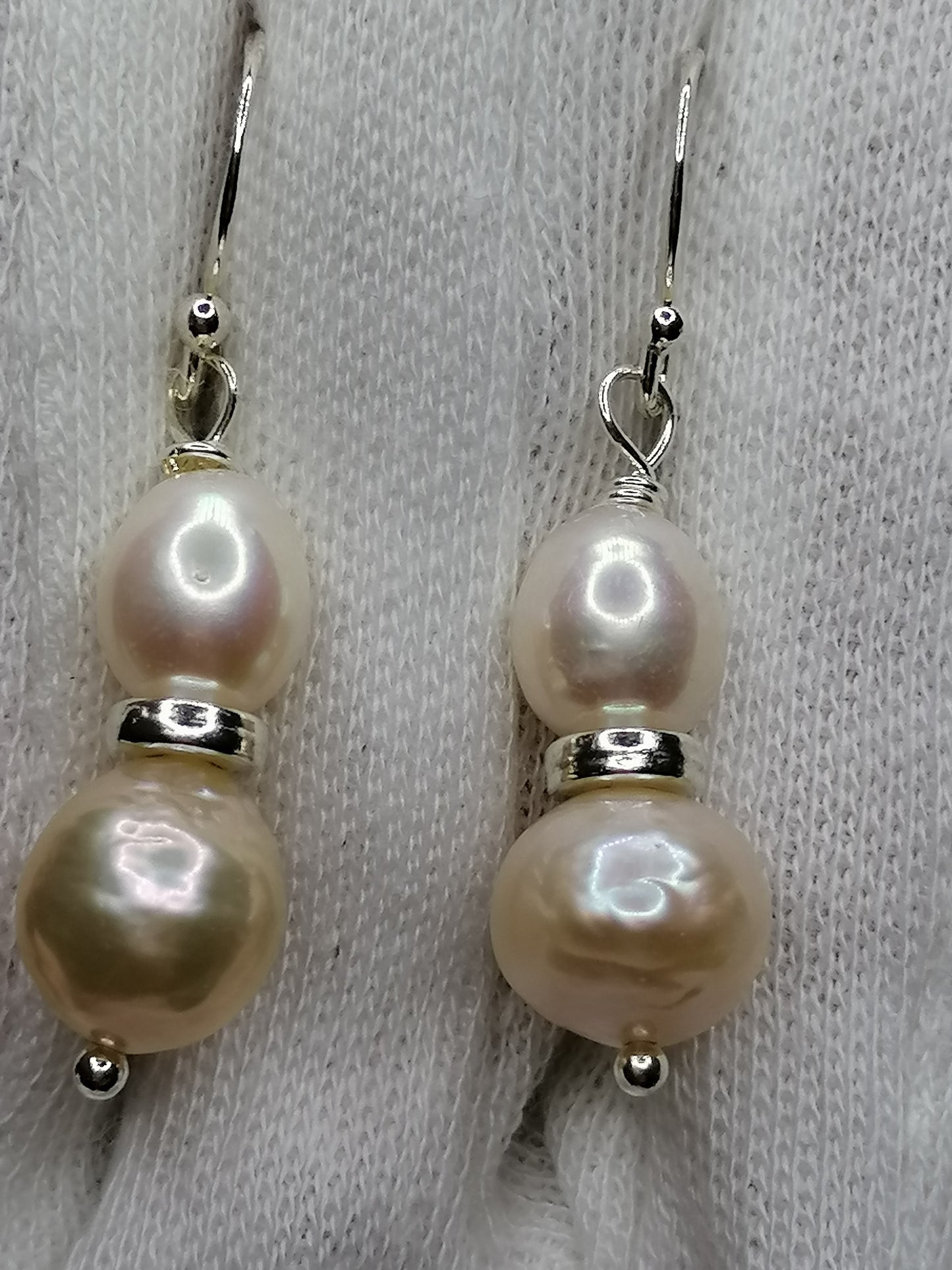 925 Sterling Silver Cultured Pearl Earrings 950