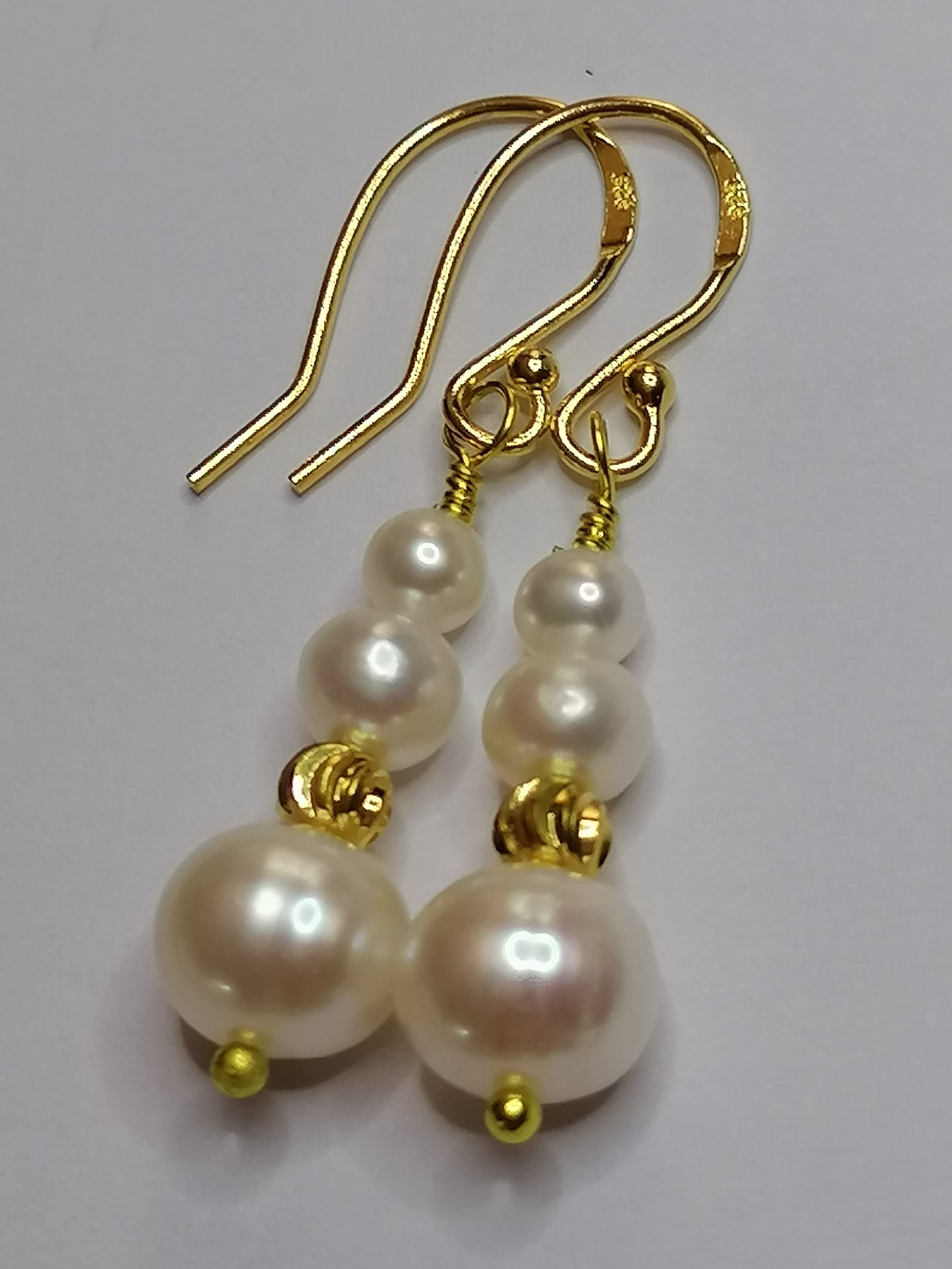 24ct Gold Vermeil 925 Sterling silver Cultured Freshwater Pearl Earrings Graduated 527