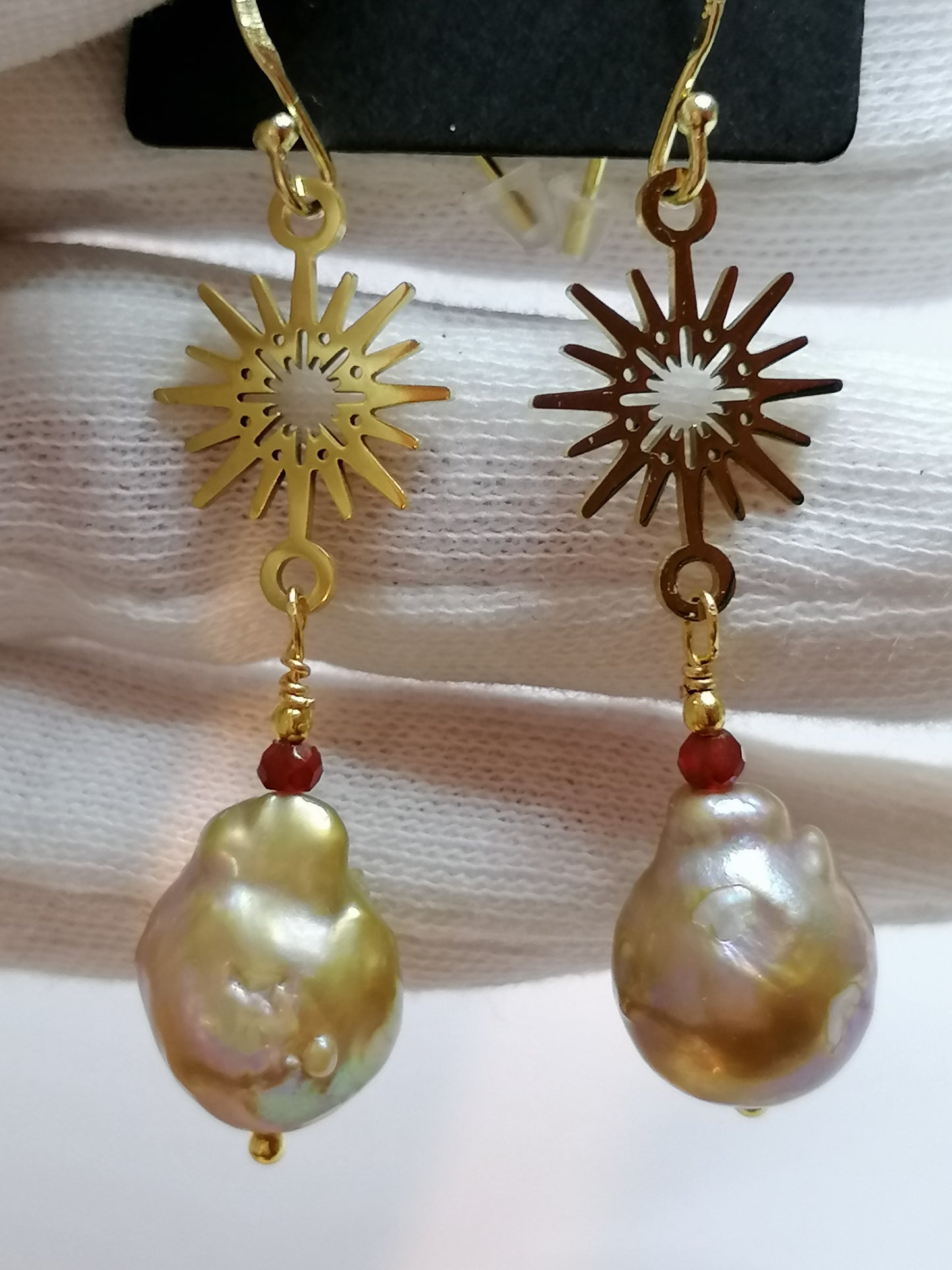 24ct Gold Vermeil 925 Sterling silver Cultured Freshwater Kasumi Pearl earrings Sunburst with Raw Ruby 832