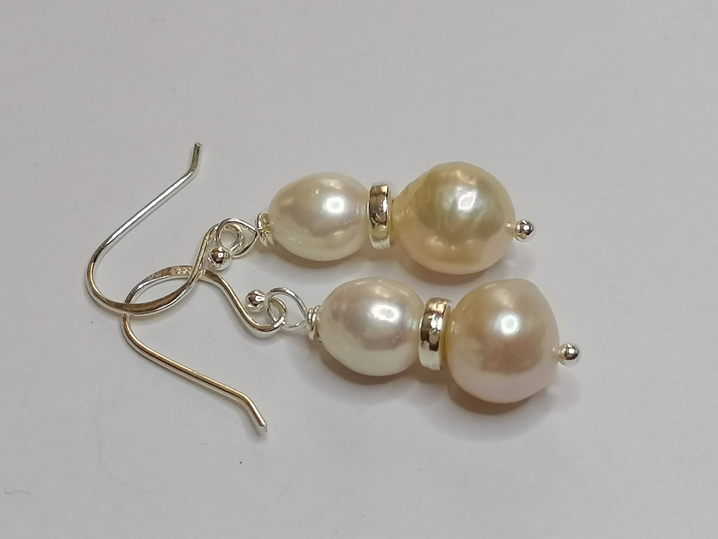 925 Sterling Silver Cultured Pearl Earrings 950