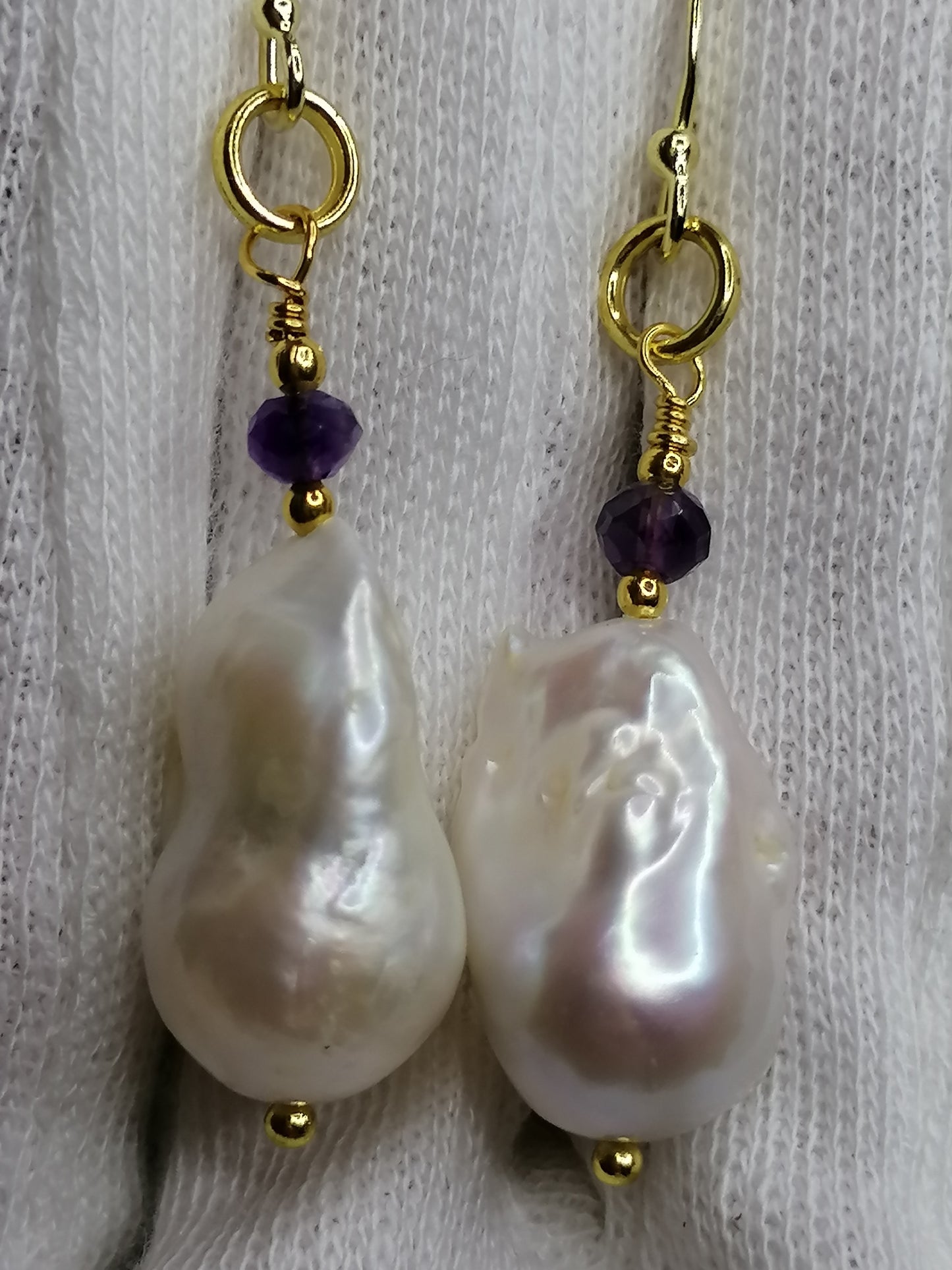 24ct Gold Vermeil 925 Sterling Silver Cultured Freshwater Pearl Earrings Baroque Flameball with Amethyst 828