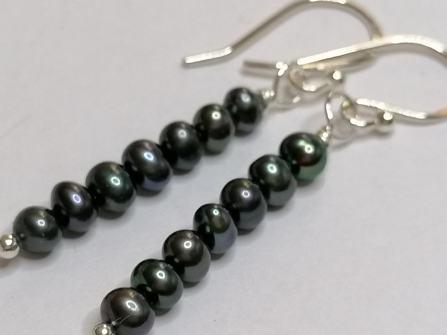 925 Sterling Silver Cultured Black Freshwater Pearl Earrings 811