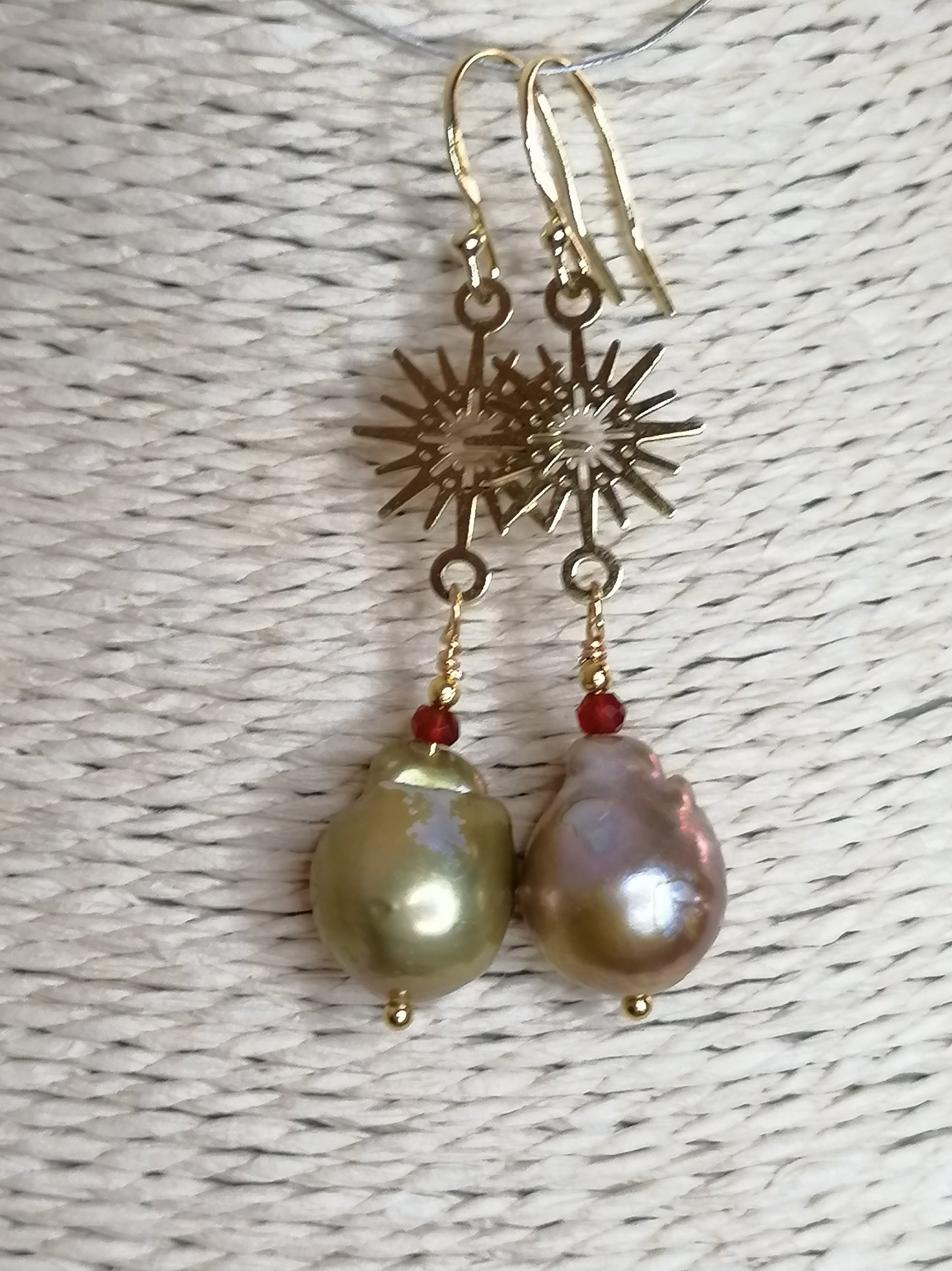 24ct Gold Vermeil 925 Sterling silver Cultured Freshwater Kasumi Pearl earrings Sunburst with Raw Ruby 832