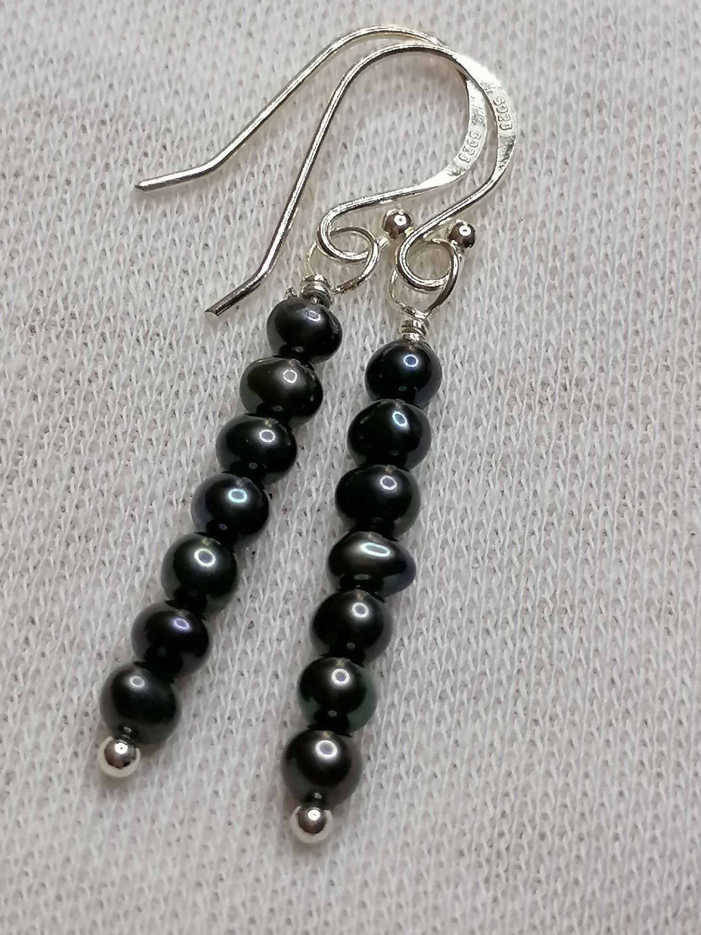 925 Sterling Silver Cultured Black Freshwater Pearl Earrings 811