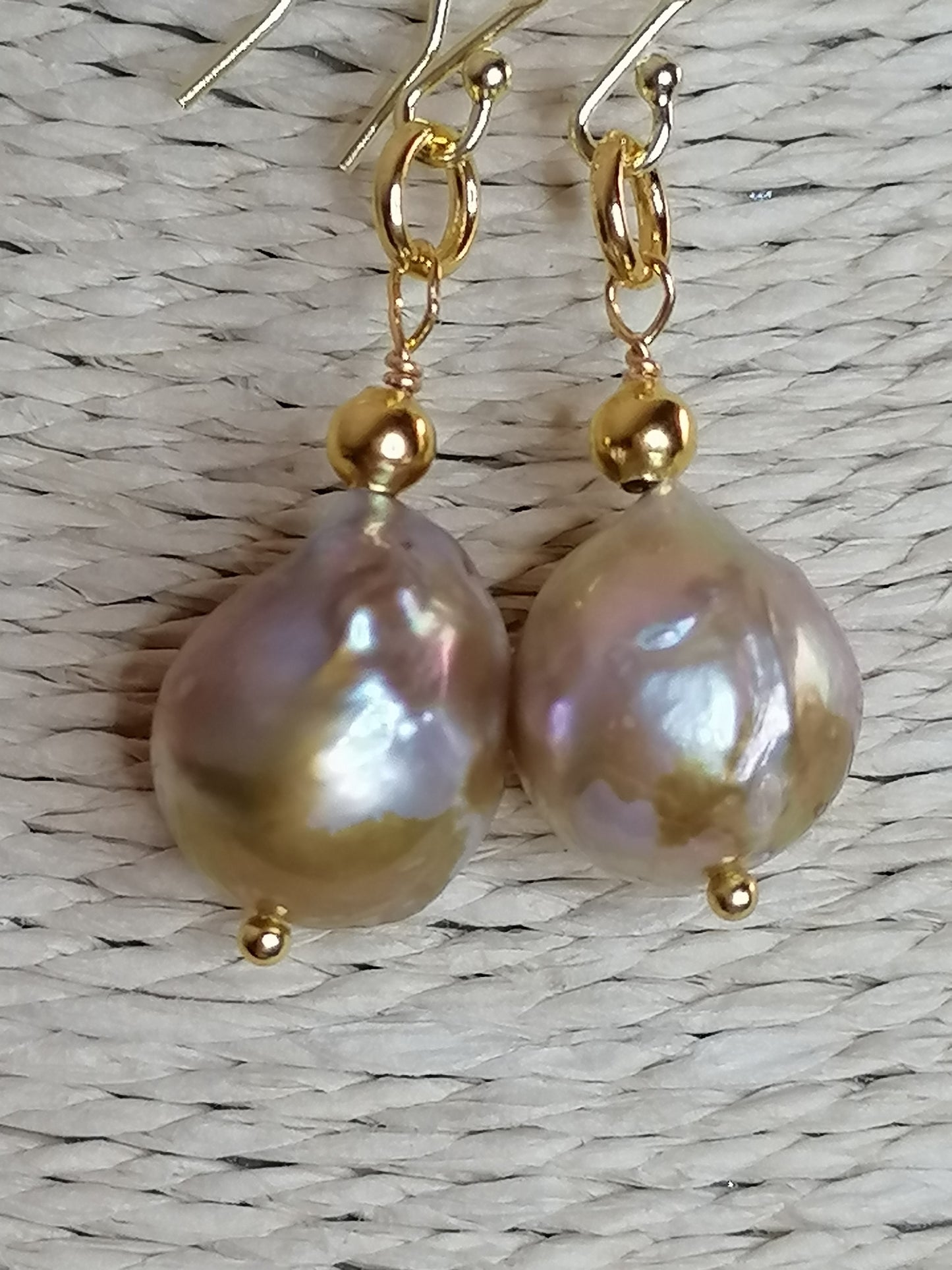 24ct Gold Vermeil 925 Sterling silver Cultured Freshwater Kasumi Pearl earrings 785